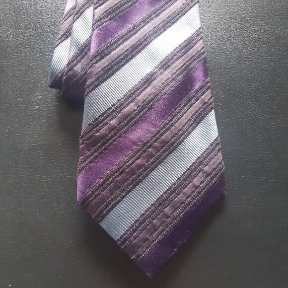 Canali 100% Silk Men's Neck Tie, Purple & Grey Diagonal Stripes - Picture 11 of 12